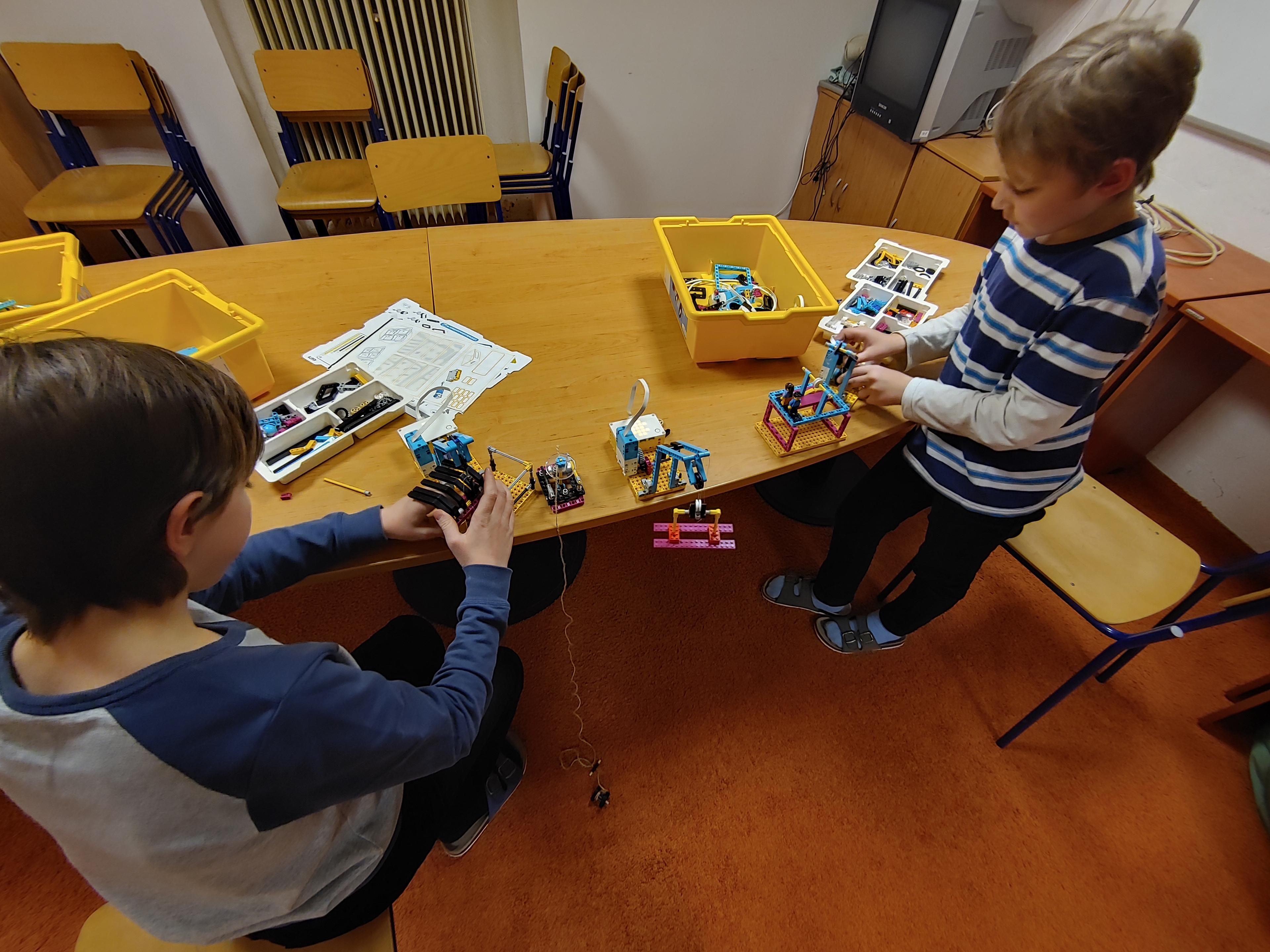 Lego robotika III (Lego SPIKE PRIME, 9-12 let)